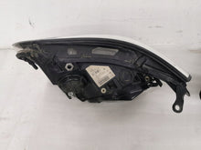 Laden Sie das Bild in den Galerie-Viewer, Frontscheinwerfer BMW E60 7177739-08 7177740-08 Ein Stück (Rechts oder Links) SCH9276654773dx