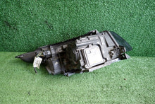 Laden Sie das Bild in den Galerie-Viewer, Frontscheinwerfer Land Rover Range Evoque Xenon Links Scheinwerfer Headlight SCH9593206612qn