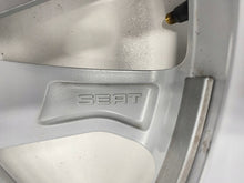 Load image into Gallery viewer, 1x Alufelge 17 Zoll 7.0" 5x112 51ET Glanz Silber 6F0601025P Seat I Ibiza FEL6386678248bv