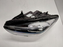Laden Sie das Bild in den Galerie-Viewer, Frontscheinwerfer Mercedes-Benz W247 A2479065107 Full LED Links Headlight SCH9703899714yc