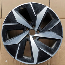 Load image into Gallery viewer, 1x Alufelge 20 Zoll 9.0" 5x112 42ET Glanz Silber 11A601025J VW Rim Wheel FEL8303572586dn