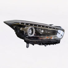 Laden Sie das Bild in den Galerie-Viewer, Frontscheinwerfer Hyundai I40 Xenon Rechts Scheinwerfer Headlight