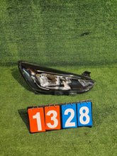 Laden Sie das Bild in den Galerie-Viewer, Frontscheinwerfer Ford Focus MX7B-13E014-CD LED Rechts Scheinwerfer Headlight SCH3000836999wc