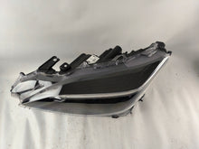 Load image into Gallery viewer, Frontscheinwerfer Toyota Yaris Cross 0D314 LED Links Scheinwerfer Headlight SCH2423845999tq