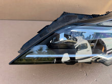 Load image into Gallery viewer, Frontscheinwerfer Opel Astra K 39158005 LED Ein Stück (Rechts oder Links) SCH1096577784uv