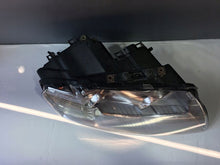 Laden Sie das Bild in den Galerie-Viewer, Frontscheinwerfer Audi A8 Xenon Rechts Scheinwerfer Headlight