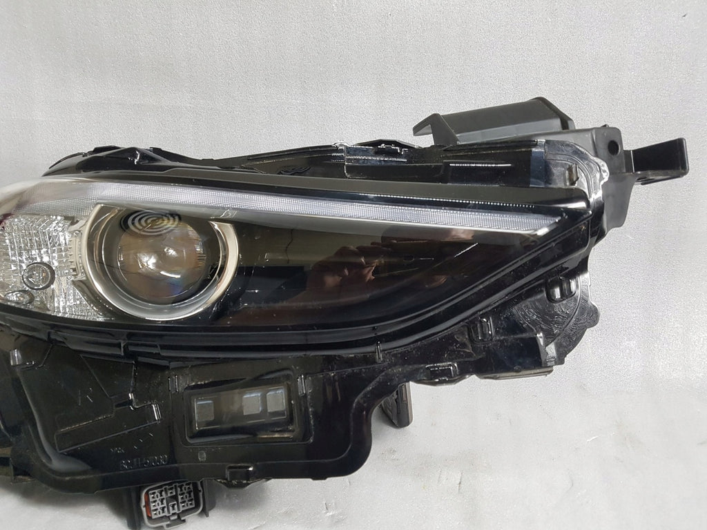 Frontscheinwerfer Mazda 3 BCJH-51030 LED Ein Stück (Rechts oder Links) Headlight