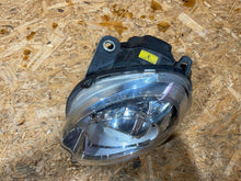 Laden Sie das Bild in den Galerie-Viewer, Frontscheinwerfer Fiat 500 46690748SX Links Scheinwerfer Headlight SCH4206092260gl