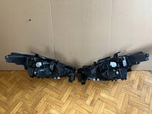 Laden Sie das Bild in den Galerie-Viewer, Frontscheinwerfer Mazda Cx5 KB8N51040 KB8N51030K Ein Satz Scheinwerfer Headlight SCH5968488437nm