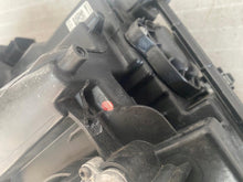 Laden Sie das Bild in den Galerie-Viewer, Frontscheinwerfer Seat Tarraco 5FB941008 LED Rechts Scheinwerfer Headlight