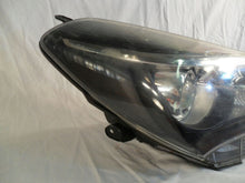 Load image into Gallery viewer, Frontscheinwerfer Toyota Yaris B01720073 Rechts Scheinwerfer Headlight SCH8817247899dj