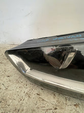 Load image into Gallery viewer, Frontscheinwerfer VW Golf Sportsvan 517941006B Rechts Scheinwerfer Headlight SCH5110147488mw
