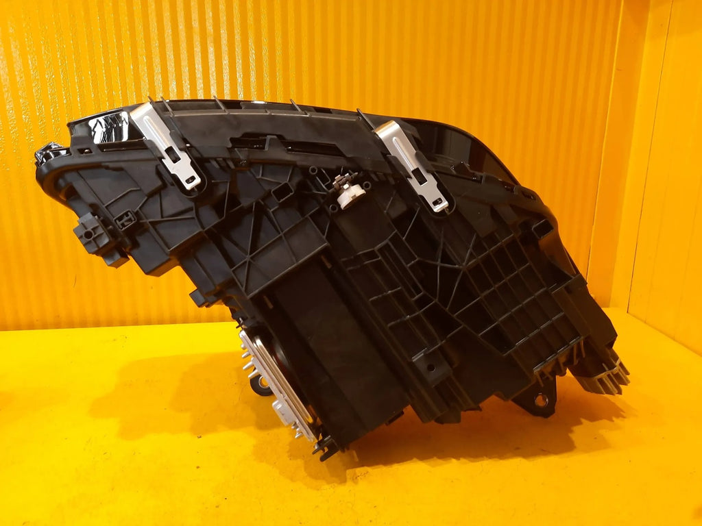 Frontscheinwerfer BMW 2 Active Tourer U06 5A42247 LED Links Headlight