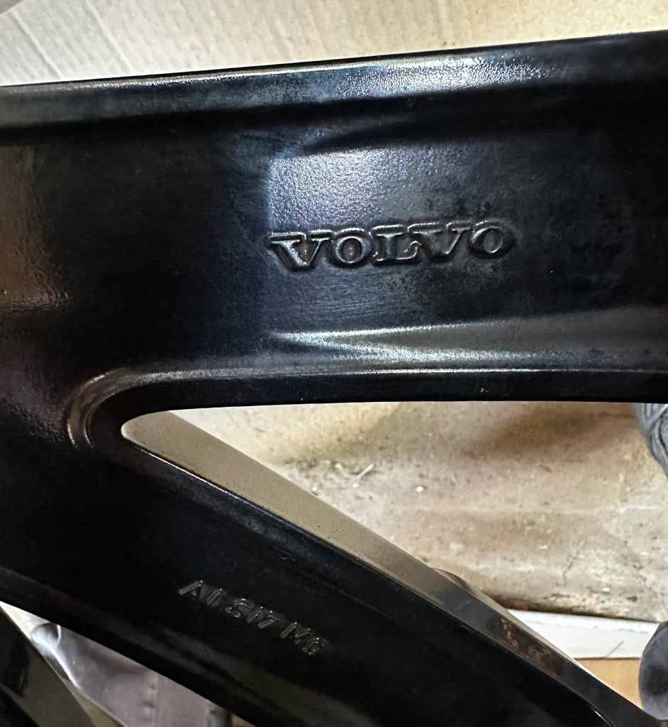 1x Alufelge 20 Zoll 8.0" 5x108 45 5ET Glanz Schwarz 31664378 Volvo S60 V60 FEL4265886457tc