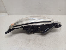 Laden Sie das Bild in den Galerie-Viewer, Frontscheinwerfer Mazda Premacy C513-51040 Xenon Links Scheinwerfer Headlight