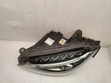 Laden Sie das Bild in den Galerie-Viewer, Frontscheinwerfer Mercedes-Benz W205 A2059062504 LED Links Headlight SCH6337198803nt