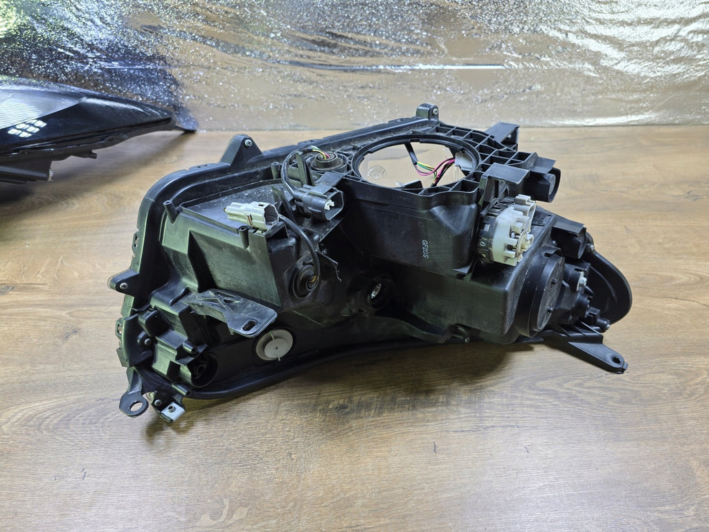 Frontscheinwerfer Toyota W3049 Links Scheinwerfer Headlight SCH3864719971rv