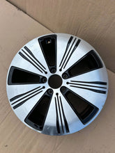 Laden Sie das Bild in den Galerie-Viewer, 1x Alufelge 18 Zoll 7.5" 5x112 53 5ET A2434010100 Mercedes-Benz Eqa Rim Wheel FEL9099306372wk