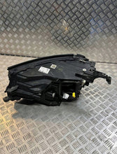 Laden Sie das Bild in den Galerie-Viewer, Frontscheinwerfer Mercedes-Benz Gls X167 A1679066001 LED Rechts Headlight