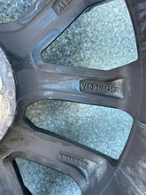 Laden Sie das Bild in den Galerie-Viewer, 1x Alufelge 17 Zoll 7.0" 5x108 31650337 Volvo V60 I Rim Wheel FEL2437496895to