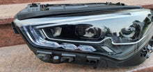 Laden Sie das Bild in den Galerie-Viewer, Frontscheinwerfer Mercedes-Benz Cla X118 C118 A1189061301 Links Headlight SCH4933950056xp