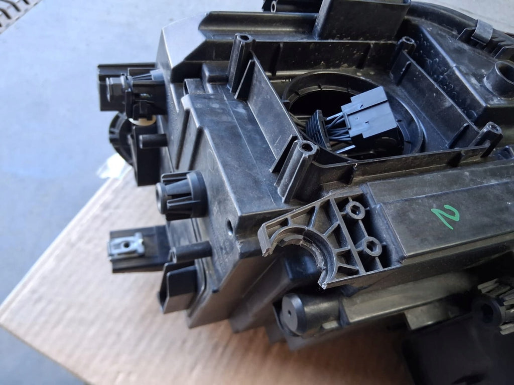 Frontscheinwerfer VW Touran 5TB941036E LED Rechts Scheinwerfer Headlight SCH3858013567ju