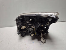 Laden Sie das Bild in den Galerie-Viewer, Frontscheinwerfer Toyota Avensis ZWW1819 Xenon Rechts Scheinwerfer Headlight SCH9567107966lb