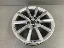 Load image into Gallery viewer, 1x Alufelge 17 Zoll 7.0&quot; 5x112 43ET 8U0601025S Audi Q3 Rim Wheel