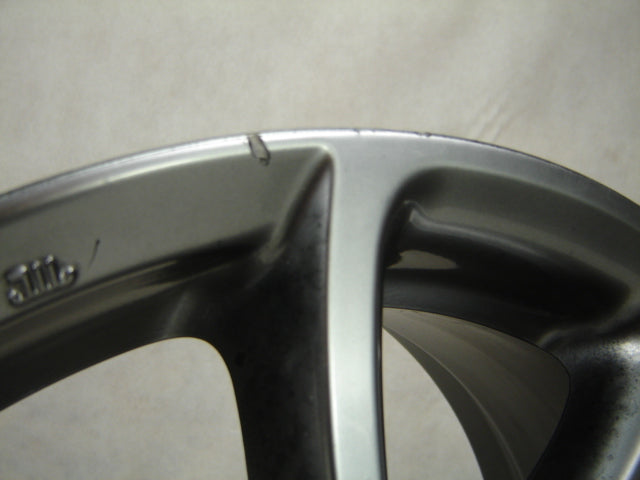 1x Alufelge 17 Zoll 7.0" 5x114.3 52ET Glanz Silber 9965557070 Mazda Cx-5 Cx-3