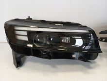 Laden Sie das Bild in den Galerie-Viewer, Frontscheinwerfer Opel Combo 9852795980 9852840480 Ein Stück (Rechts oder Links) SCH3213030349ha