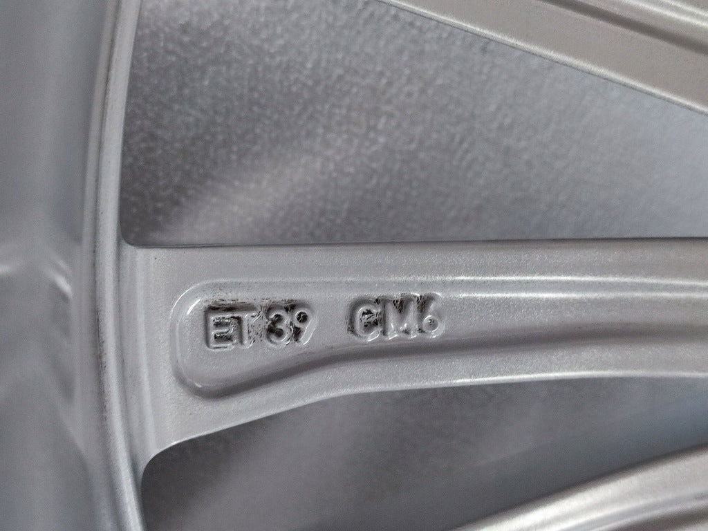 1x Alufelge 18 Zoll 8.0" 5x112 39ET Glanz Silber 4K0601025C Audi A6 C8 Rim Wheel FEL5820867687da