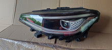 Laden Sie das Bild in den Galerie-Viewer, Frontscheinwerfer VW I 11B941035M LED Ein Stück (Rechts oder Links) Headlight SCH3003886860hi