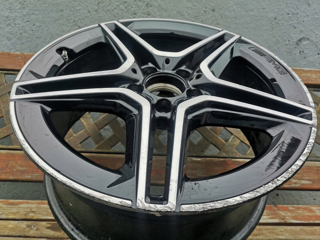 1x Alufelge 18 Zoll 7.5" 5x112 49ET Glanz Schwarz A1774011500 Mercedes-Benz W177