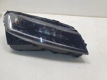 Laden Sie das Bild in den Galerie-Viewer, Frontscheinwerfer Skoda Superb III 3V1941016D FULL LED Rechts Headlight