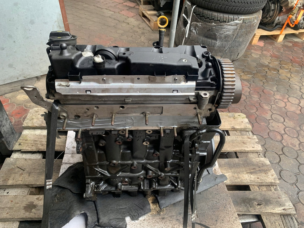 Motor Skoda VW DCXA 1.6 TDI 120PS 88kW 112TKm Diesel Engine Unkomplett