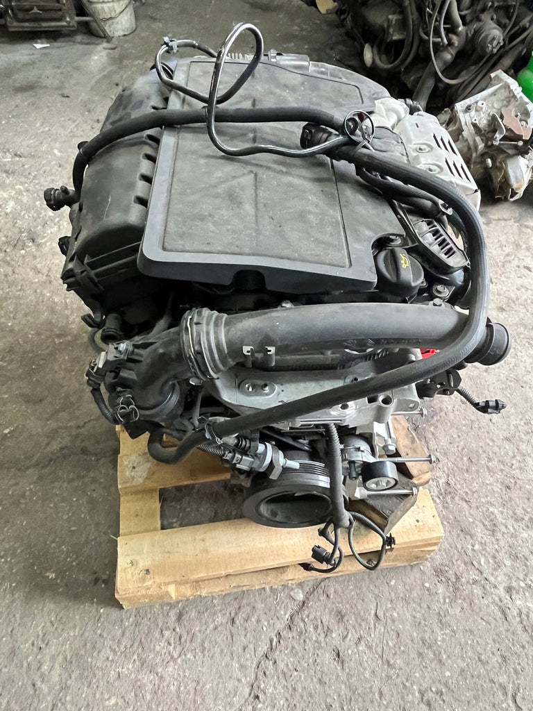 Motor Peugeot 5008 II HN05 10XVAC 20GT83 1.0 THP 3TKm Benzin Engine Unkomplett