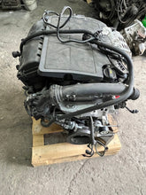 Laden Sie das Bild in den Galerie-Viewer, Motor Peugeot 5008 II HN05 10XVAC 20GT83 1.0 THP 3TKm Benzin Engine Unkomplett