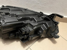 Laden Sie das Bild in den Galerie-Viewer, Frontscheinwerfer Skoda Octavia IV 5E4941016 LED Rechts Scheinwerfer Headlight SCH5043023991bs