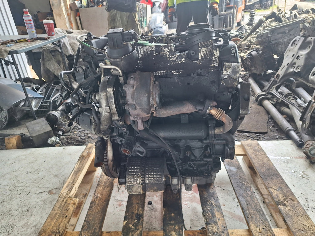 Motor Audi Seat Skoda VW CBA VOLKSWAGEN 2.0 TDI Diesel Engine Unkomplett