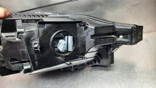 Load image into Gallery viewer, Frontscheinwerfer Volvo Xc60 II Full LED Links Scheinwerfer Headlight SCH2871679835hq
