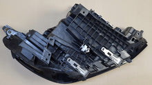 Laden Sie das Bild in den Galerie-Viewer, Frontscheinwerfer BMW X3 5A722E3 LED Links Scheinwerfer Headlight SCH4856064453jn