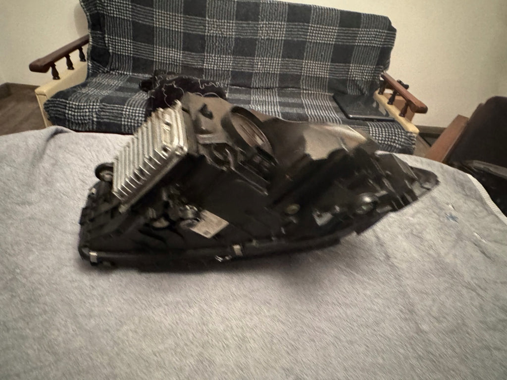 Frontscheinwerfer Mercedes-Benz W206 A20690964703 Links Scheinwerfer Headlight SCH3670923181zw