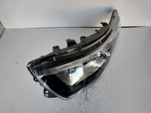 Laden Sie das Bild in den Galerie-Viewer, Frontscheinwerfer Iveco Daily I 5802476874 Links Scheinwerfer Headlight SCH8428202630ui