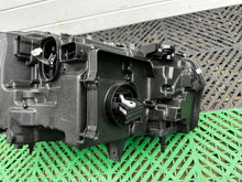 Laden Sie das Bild in den Galerie-Viewer, Frontscheinwerfer BMW X3 G01 X4 G02 8739653-01 Vorderseite Headlight SCH6934480564zl