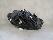 Laden Sie das Bild in den Galerie-Viewer, Frontscheinwerfer Mercedes-Benz W177 LED Links Scheinwerfer Headlight SCH1795159398oj