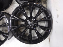 Laden Sie das Bild in den Galerie-Viewer, 4x Alufelge 19 Zoll 9.0" 5x112 33ET Glanz Silber 4H0601025BG Audi A5 A4 I FEL3440033892lv
