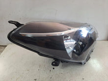 Laden Sie das Bild in den Galerie-Viewer, Frontscheinwerfer Toyota Yaris Rechts Scheinwerfer Headlight