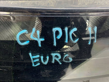 Laden Sie das Bild in den Galerie-Viewer, Frontscheinwerfer Citroën C4 Picasso II 9675974880-02 Rechts Headlight SCH8942965857to