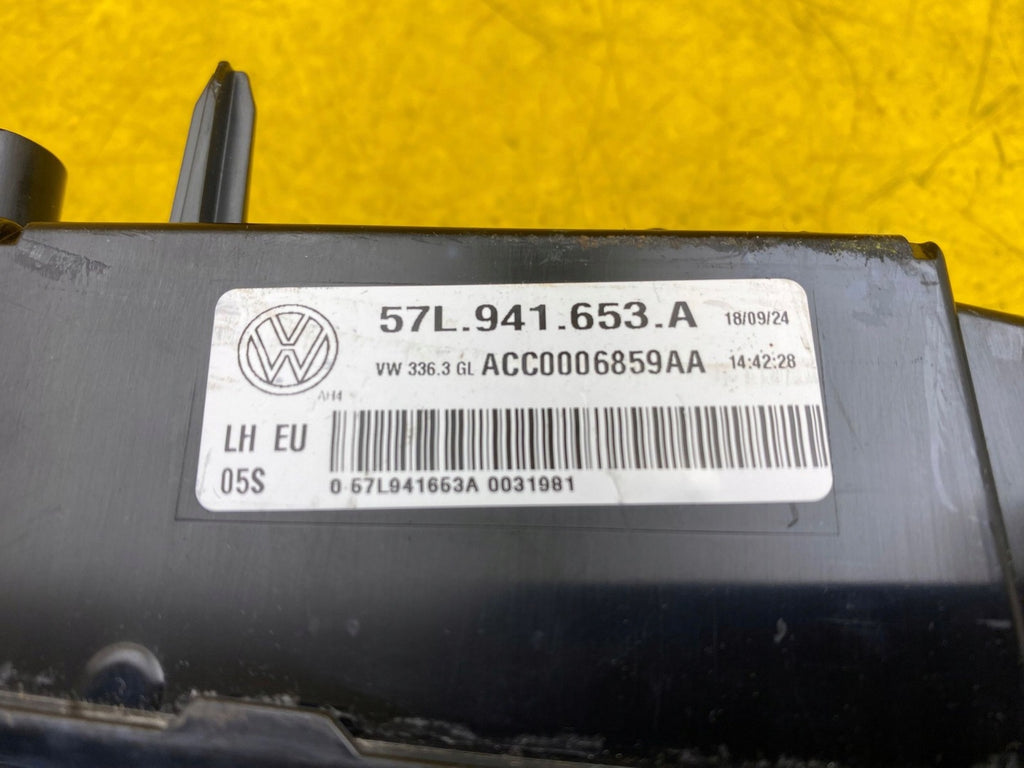 Frontscheinwerfer VW 57L941653A Links Scheinwerfer Headlight SCH8747027132xp