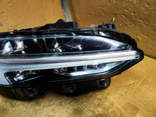 Load image into Gallery viewer, Frontscheinwerfer Volvo S90 V90 31655735 Rechts Scheinwerfer Headlight SCH9608884226jx